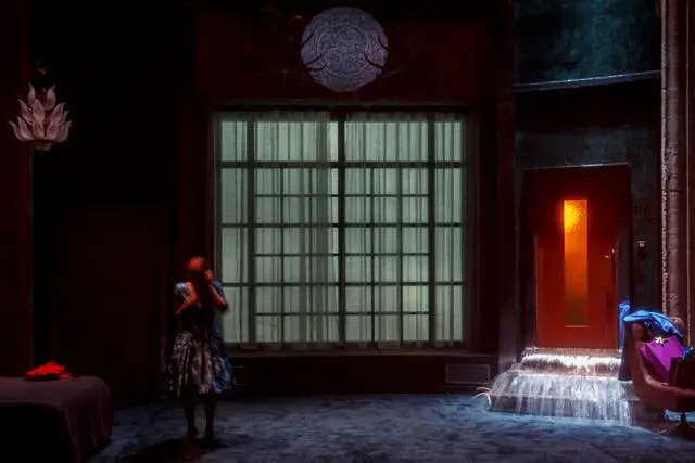 La nuit tombe_Guillaume Vincent